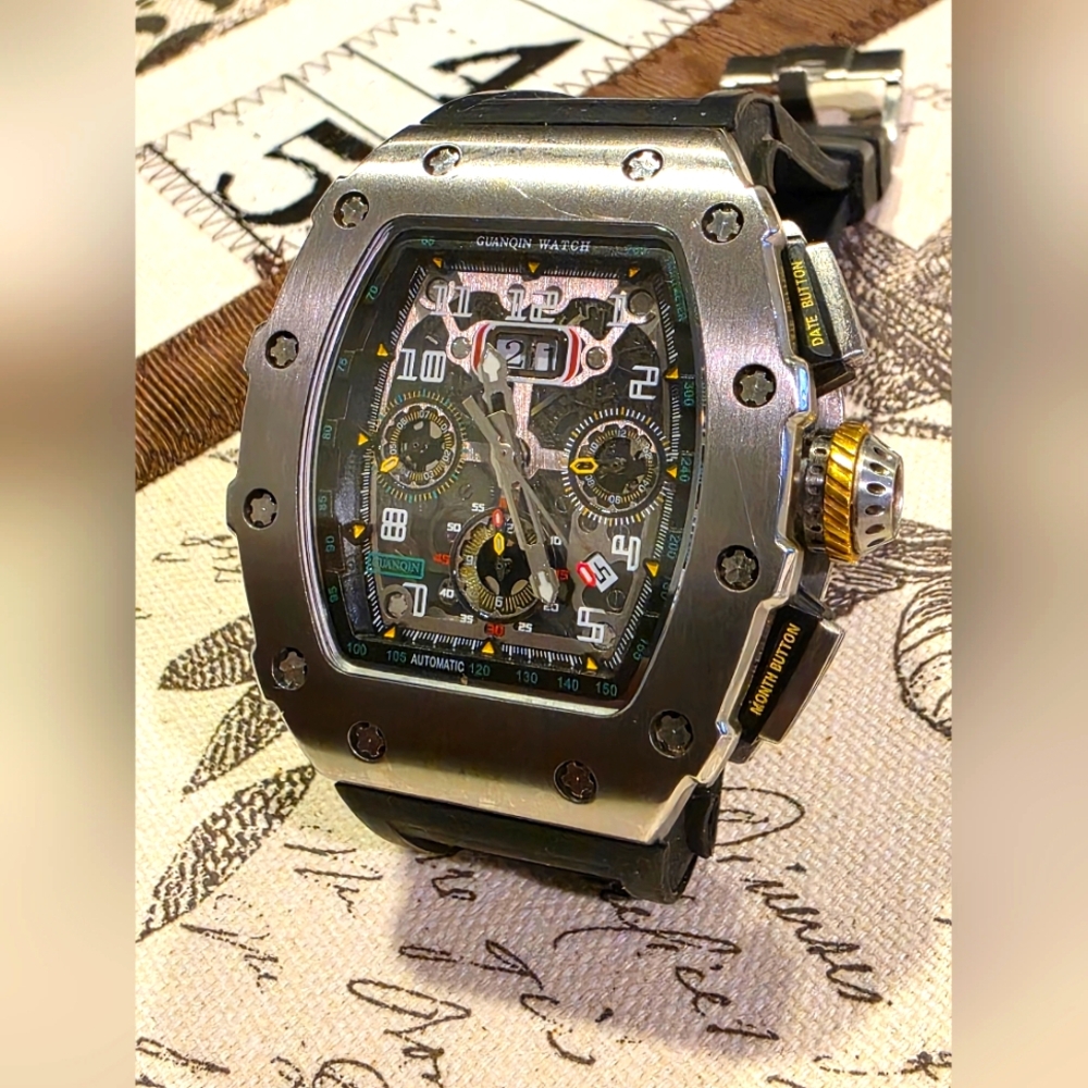 Guanqin Big Date Automatic watch with Rubber band